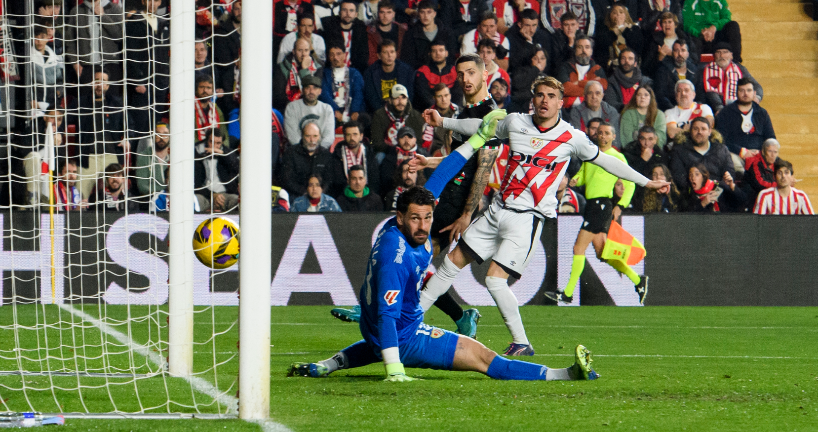 Rayo Vallecano vs Athletic Bilbao (00:30 &#8211; 02/12) | Xem lại trận đấu