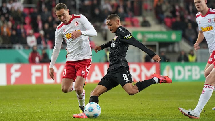 Jahn Regensburg vs VfB Stuttgart (00:00 &#8211; 04/12) | Xem lại trận đấu