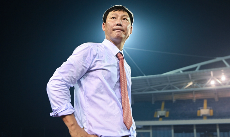 HLV Kim Sang Sik kêu gọi người hâm mộ đồng hành cùng ĐT Việt Nam tại AFF Cup 2024